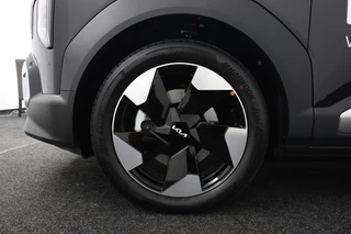 Kia EV2 Demo Edition 42.2 kWh - Panorama dak - Elektrische bestuurderstoel - Harman Kardon - 7 jaar garantie / 14