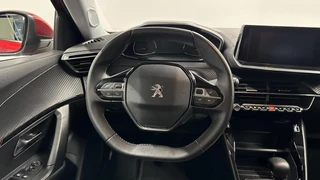 Peugeot 2008 1.2 PureTech Blue Lease Active NAVI CRUISE CARPLAY / 19