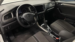 Volkswagen T-Roc 1.0 TSI Style Business CARPLAY NAVI ADAPTIEF CRUISE. / 25