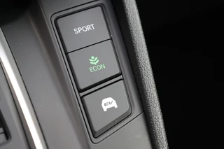 Honda CR-V 2.0 Hybrid Lifestyle / 30