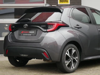Toyota Yaris 1.5 Hybrid Dynamic Dealer onderhouden| ACC / 26