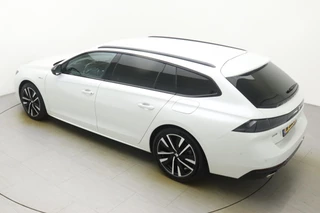 Peugeot 508 SW 1.6 HYbrid GT | Nieuwe tractiebatterij | 225pk | 18" LM Velgen | Camera | Dodehoek Detectie | Full LED | Lane Assist | Navigatie | Afneembare trekhaak / 5