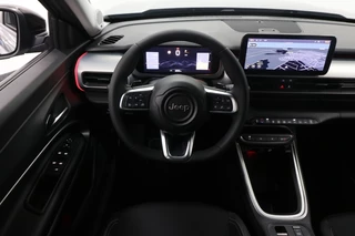 Jeep Avenger 1.2 e-Hybrid Summit (Automaat) / 33