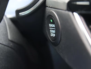 Ford Kuga 2.5 PHEV 225PK Titanium | SOH 93% | Panoramadak | Trekhaak | / 47