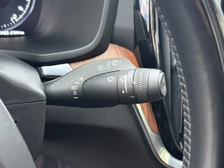 Volvo V60 2.0 T6 Recharge AWD Inscription  | Trekhaak | Pano | LED | Keyless | Adapt. Cruise | Apple/Android | Four C / 27