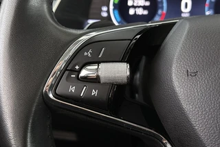 Skoda Octavia Combi 1.4 TSI iV PHEV Business Edition Keyless Apple CarPlay 17" / 35