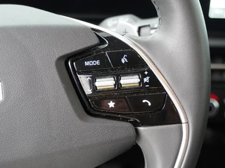 Kia Niro 1.6 GDi Hybrid DynamicLine  - Navigatie - Achteruitrijcamera - Apple & Android Carplay - Climate Control - -Fabrieksgarantie tot 04-2032 / 28