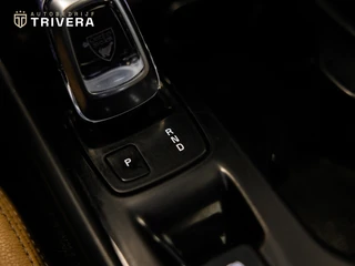 Volvo XC40 1.5 T5 Recharge Inscription 262PK l SoH 95% l CAM 360° l Vol Leder l PANO l Harm. Kardan l 1ste eig. Dealer Onderh. / 52