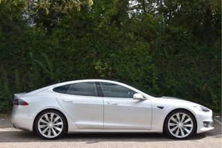 Tesla Model S 75D incl. BTW 334 PK  | 4x4 | NL- AUTO | Autopilot | Panoramadak | Luchtvering | Carplay | Camera | 21' inch | Dodehoek detectie | Voorstoelen verwarmd / 5