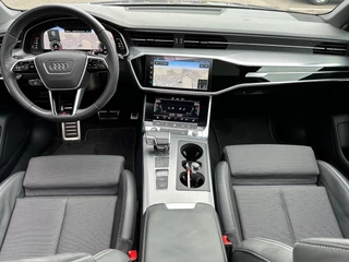Audi A6 Avant V6 55 TFSI 340pk quattro S-line Panoramadak | Trekhaak | 20 inch | Zwart optiek | Camera | Incl. 1 jaar Bovag garantie / 12