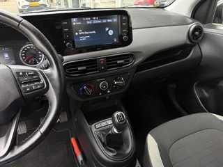 Hyundai i10 1.0 COMFORT NL Auto Cruise Airco Carplay Lane Ass / 5