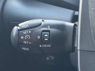 Citroën C3 Aircross 1.2 PureTech Feel / 21