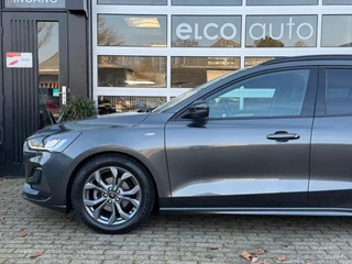 Ford Focus Wagon 1.0 EcoBoost Hybrid ST Line Carbon / 5