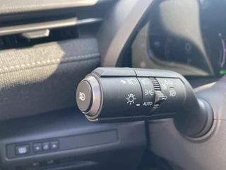 Lexus LBX 1.5 2WD / 26