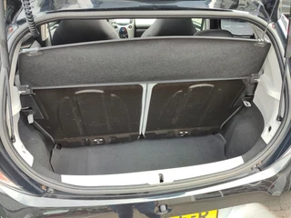 Toyota Aygo 1.0 VVT-i X-WAVE CABRIO / 30