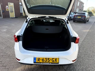 SEAT Leon Sportstourer 1.0 TSI Style Business Intense  Camera, Trekhaak, Virt.Dash / 19
