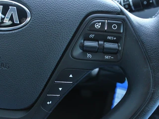 Kia Ceed 1.0 T-GDi ComfortPlusLine Navigator Trekhaak, 2e Eigenaar, Cruise Control, Carplay/Android Auto, Achteruitrijcamera, Airco / 31