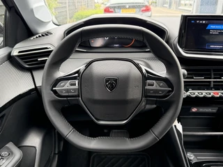 Peugeot 208 Allure 1.2 Hybrid 110PK e-DCS6 Automaat Navigatie, Rondomzichtcamera, Climate Control, Adaptieve Cruise Control, Parkeersensoren / 16