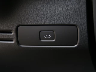 Volvo C40 Recharge Core 69 kWh / 18