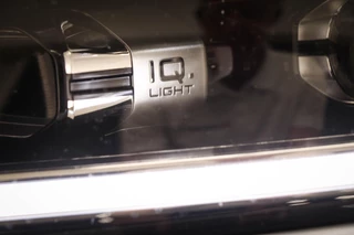 Volkswagen T-Roc 1.5 TSI Style | IQ LIGHT | STOELVERWARMING | CLIMA | APP CONNECT | DAB | PDC / 19