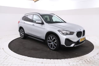 BMW X1 sDrive18d High Executive  Automaat, Panorama dak, Navigatie / 5