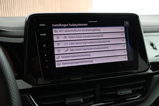 Volkswagen T-Roc 1.5 TSI 150pk DSG R-Line Business+ Black Style Trekhaak Camera Beats Stoelverwarming LED Navigatie / 29