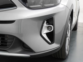 Kia Stonic 1.0 T-GDi MHEV DynamicPlusLine  - Camera - Cruise control - Stoel/stuurverwarming - AppleCarplay - Android Auto Fabrieksgarantie tot 04-2032 of 150.000km / 14