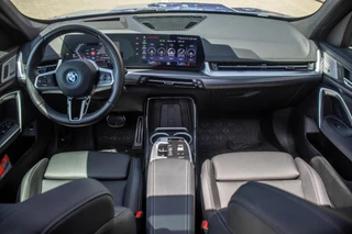 BMW X1 xDrive30e M-Sport, Full Option, Premium Select, Pano / 14