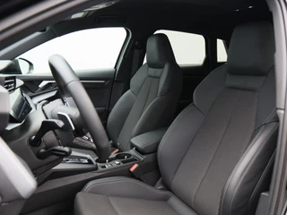 Audi A3 Sportback 45 TFSi 272 Pk e S-line Competition | Trekhaak | Stoelverwarming | Adaptive Cruise | Half Leer | Camera | Carplay | 18 Inch | 28.601 Km !! / 7