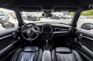 MINI 3-deurs 2.0 John Cooper Works Chili  | Pro uitlaat | Harman Kardon | NL Auto / 7
