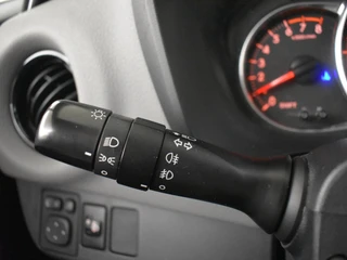 Toyota Yaris 1.0 VVT-i Trend Bi-Tone | LMV | Camera | Cruisecontrol | / 16