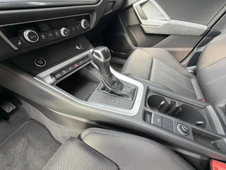 Audi Q3 45 TFSI e S edition I INCL. € 850,00 AFL.KOSTEN + BOVAG GARANTIE / 17