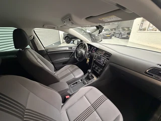 Volkswagen Golf 1.2 TSI/NAVI/PDC/ADAPTIVE CRUISE STOEL VERW/ENZ / 31