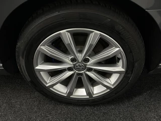 Volkswagen Passat 1.4 TSI GTE Connected TREKHAAK-NAVI-DAB-STOELVERWARMING / 12