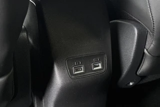 Peugeot 208 1.2 Hybrid 145 e-DCS6 GT Achteruitrijcamera Keyless Apple CarPlay / 32