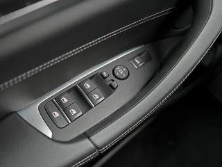 BMW X3 xDrive30e High Executive | M-Sport Aero 360 cam | Elek. klep / 19