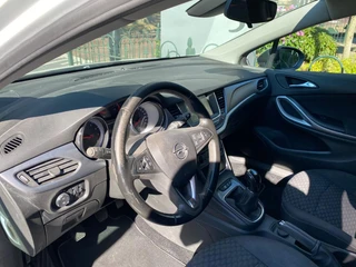 Opel Astra Sports Tourer 1.2 Business Edition / 12