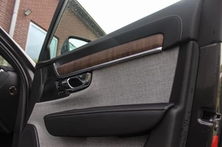 Volvo V90 2.0 B4 Business Pro Inscription| BTW auto | 1e eigenaar | NL auto | 20 inch | Panoramadak | Harman Kardon | BLIS | Stuurverwarming | Stoelverwarming | Head-up | Trekhaak | Cruise control / 35