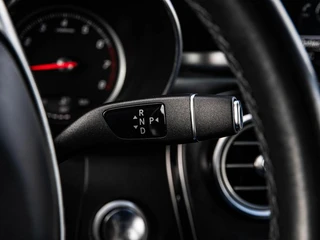 Mercedes-Benz GLC-klasse 250 4MATIC Premium Plus AMG | Panoramadak | Trekhaak | Memory | Camera | Distronic Pro | 20" | Dealeronderhouden / 23