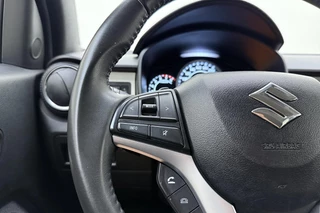 Suzuki Ignis 1.2 Smart Hybrid Style 83pk | Automaat | Navigatie | Climate Control | Cruise Control | Camera | Stoelverwarming | Keyless Start en Entry / 18