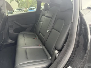 Tesla Model Y Long Range AWD 75 kWh / 15