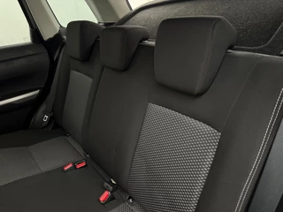 Suzuki Vitara 1.5 Hybrid Select | Automaat | Adaptive cruise | Stoelverwarming | CarPlay | Camera | Afneembare trekhaak / 12