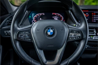 BMW 1 Serie 118i Executive Sport Line  Individual Storm Bay Shadow / 9