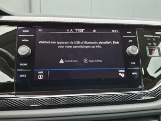 Volkswagen Taigo 1.0 TSI Life Business * AUTOMAAT * Apple Carplay * 37.000KM! / 12