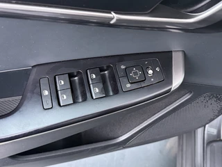 Kia EV6 Air 84 kWh  - Stoel-/stuurverwarming - Cruise Control Adaptief - Climate Control - CarPlay - Fabrieksgarantie tot 05-2033 / 21