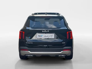 Kia Sorento 1.6 T-GDi Plug-in Hybrid 4WD ExecutiveLine 7p | Bel voor info | 253 pk | Head-up display | Nu €3000 Inruilpremie! / 7