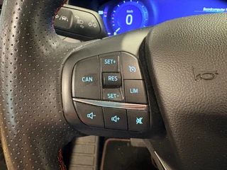 Ford Focus Wagon 1.0 EcoBoost Hybrid ST Line X automaat / Camera / cruise / stoel en stuurverwarming / 25