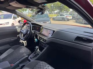 Volkswagen Taigo 1.5 TSI R-Line * Panoramadak * Virtual Cockpit * Led * 18 Inch / 29