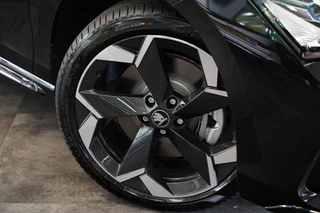 Škoda Superb Combi 1.5 TSI PHEV Sportline Business  Climate control Panoramadak Leder Elek. Stoelen Stoel Ventilatie/Verwarming 24 Maanden garantie* (Vraag naar de voorwaarden) / 2