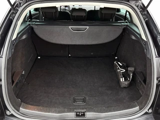 Renault Mégane Estate 1.2 TCe Bose Cruise Control | Stoelverwarming | Navigatie | Airco | Trekhaak / 25